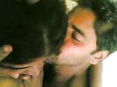 Tamil venninne