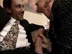 Eldre kvinner anal støping