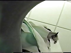 Kontor kollega strømpebukse upskirt 4